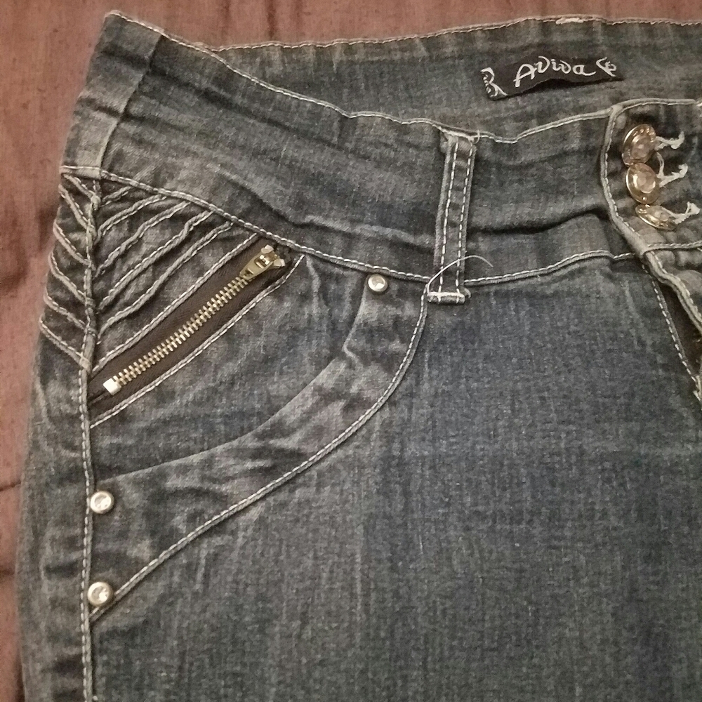 💟 Blue jeans - Picture 3 of 9